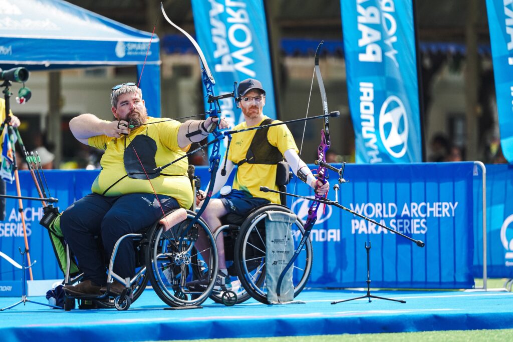 recurve doubles tom and su
